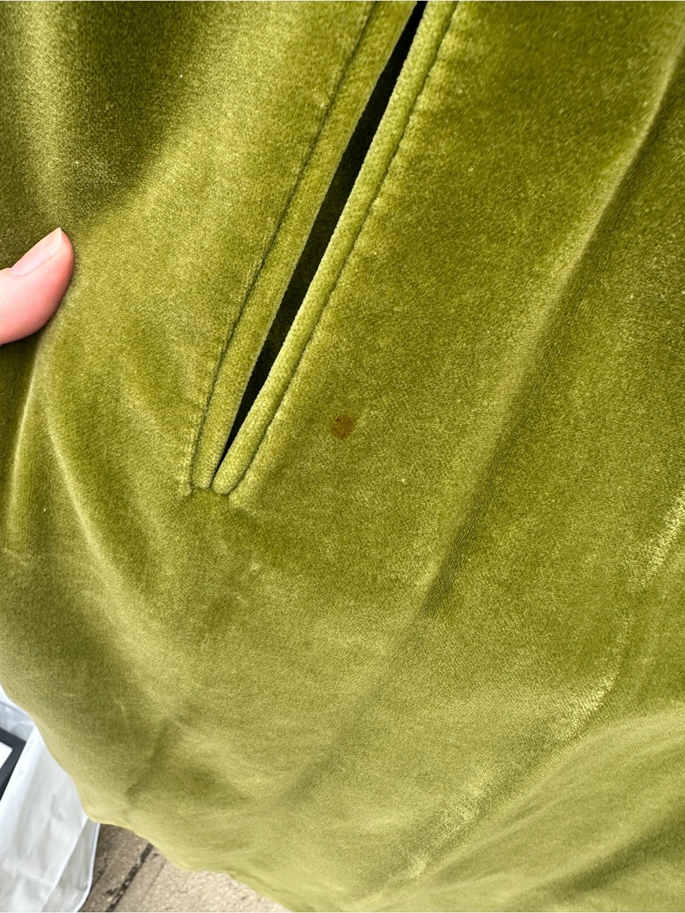 Vintage Sport Ease Fashions Olive Green Velvet Women's Cape Coat - Picture 3 of 5